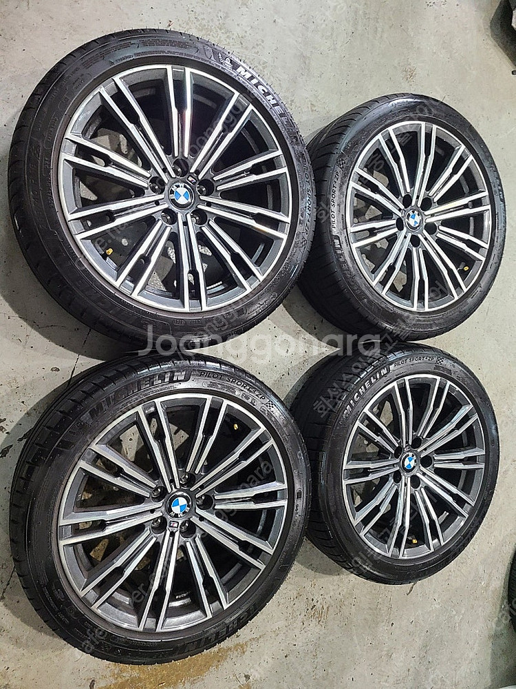 BMW G20 3시리즈 790M 18인치 순정 휠타이어...--0