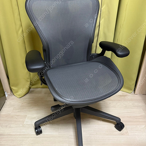 허먼밀러 뉴 에어론 라이트 플러스 B size