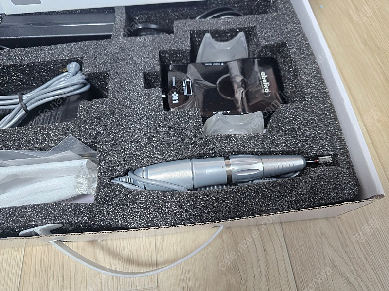 아발리코 네일 드릴+흡진기 판매합니다(가격 내림️) 이미지