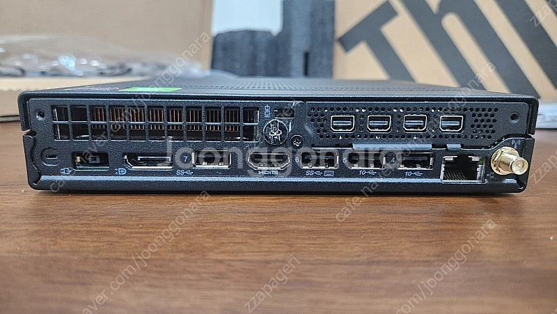 Lenovo ThinkStation P3 Tiny--1