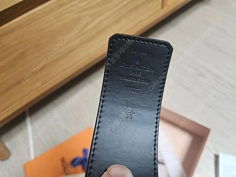 백화점에서 구매한 루이비통 정품 벨트 판매합니다 이미지
