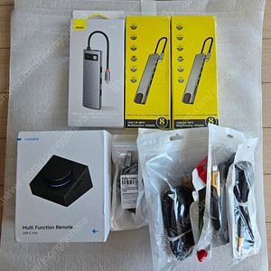 베이스어스 Baseus 메탈 8in1 멀티허브 8포트 Type C, 8in1 허브,하기비스 조그셔틀 컨트롤러 10in1 허브,4in1,3in1케이블 새제품 이삿짐 정리중입니다