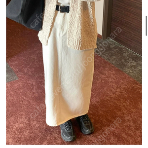 브런치 br코튼스커트 화이트 S새상품 팝니다