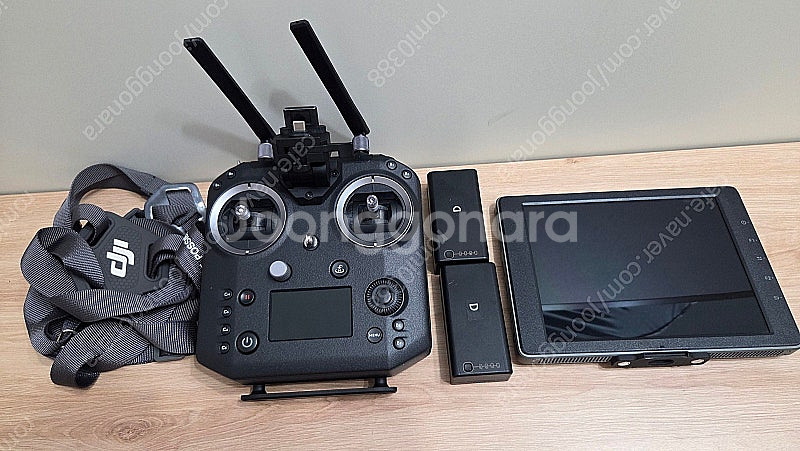 DJI 센덴스 조종기 + 크리스탈스카이모니터,TB55 ...--0