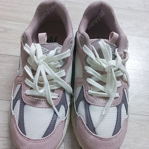 엄브로 여성 여자 운동화 250mm 새상품
