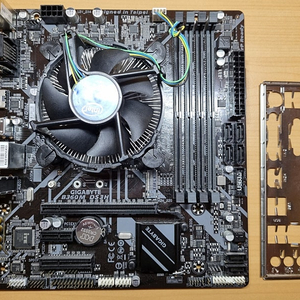 GIGABYTE B360M DS3H + g5400 cpu