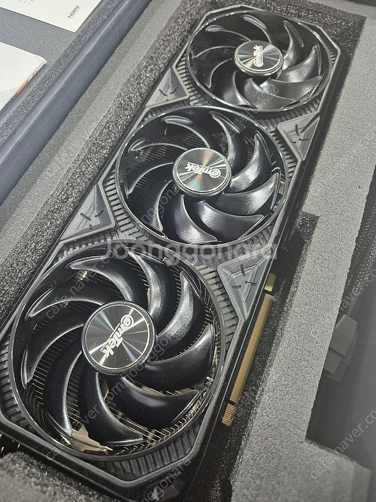 이엠텍 블랙스톰 RTX4070ti super 그래픽카드...--2