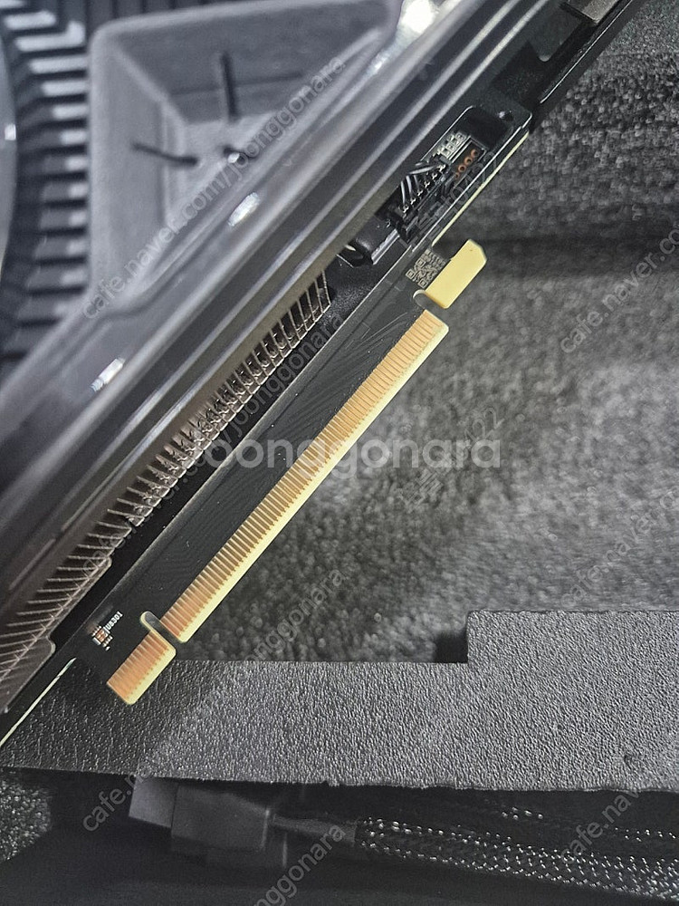 이엠텍 블랙스톰 RTX4070ti super 그래픽카드...--3