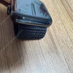 애플워치 5 에르메스 44mm 느와르 판매합니다 (정품 스트랩 포함)