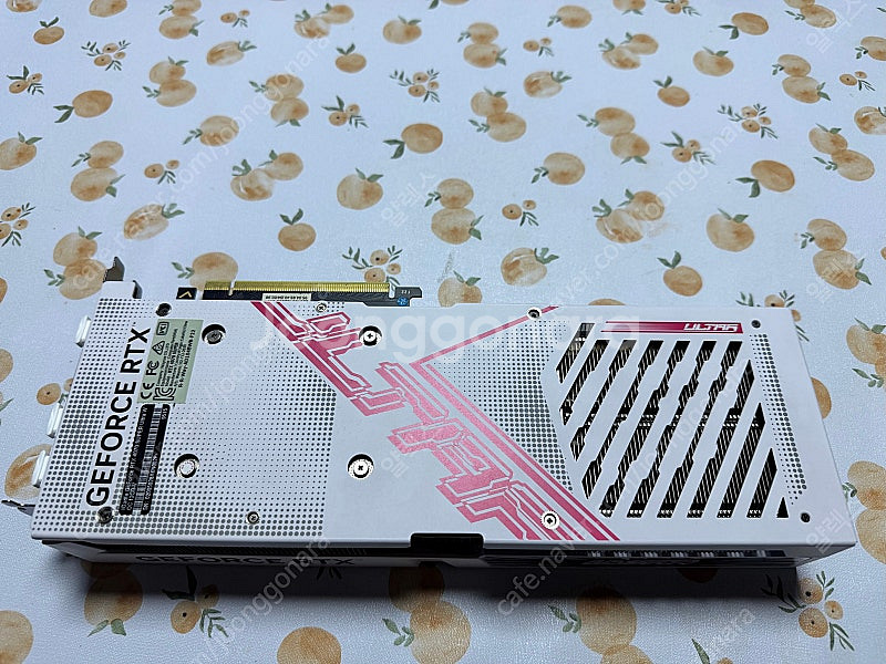 (새제품급) 컬러풀 RTX4070 SUPER WHITE...--1
