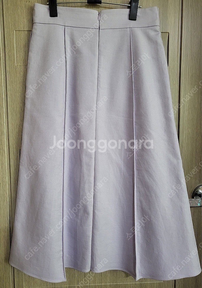 22S 르베이지 블랙라벨 라벤더 컬러 A라인 스커트--3