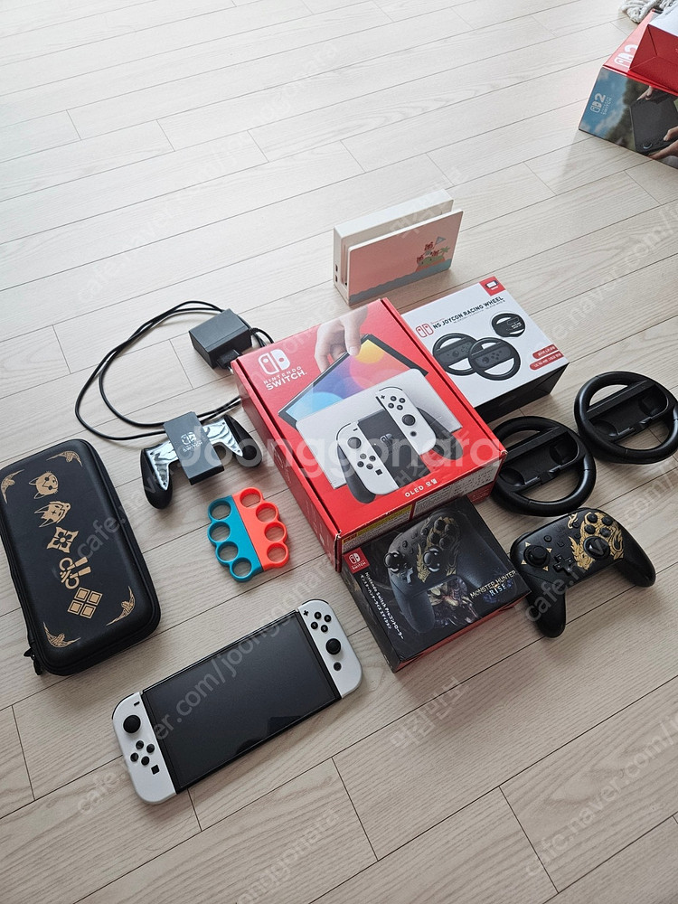 닌텐도 스위치 OLED 화이트 + 프로콘 + 파우치 +...--2