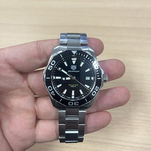 태그호이어 아쿠아레이서 41mm 팝니다.