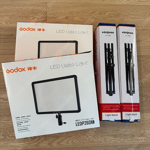 Godox LEDP260C + Light Stand 2set 팝니다.