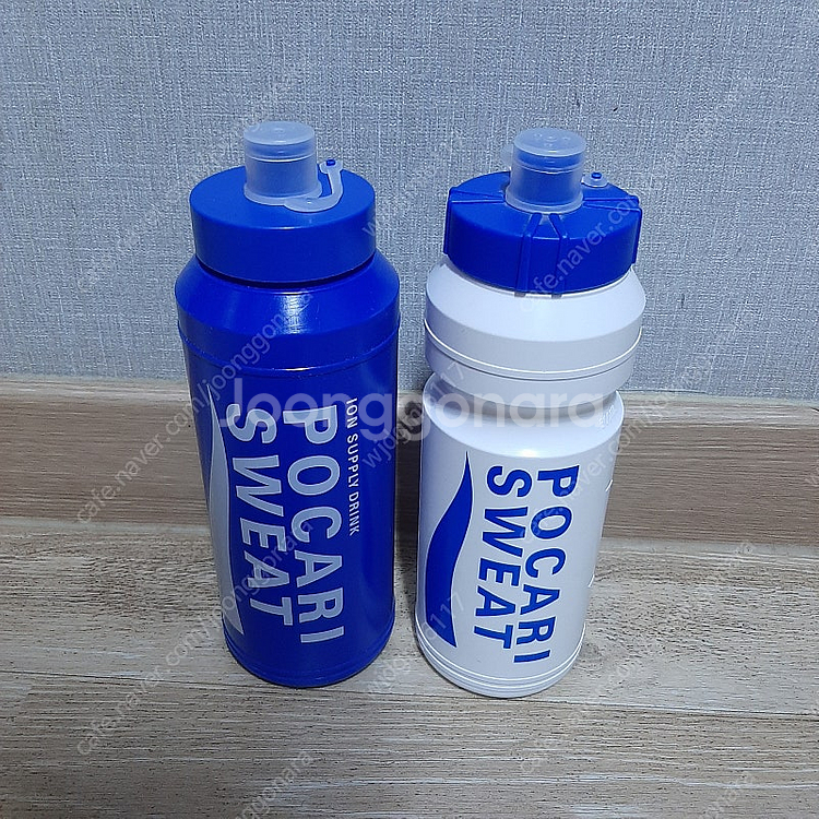 포카리 스웨트 물병 2개 팝니다--0