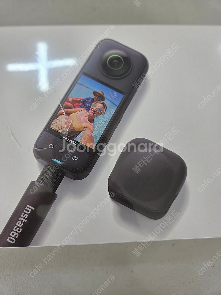 인스타 360 액션캠 어드벤쳐 키트 미개봉품--0