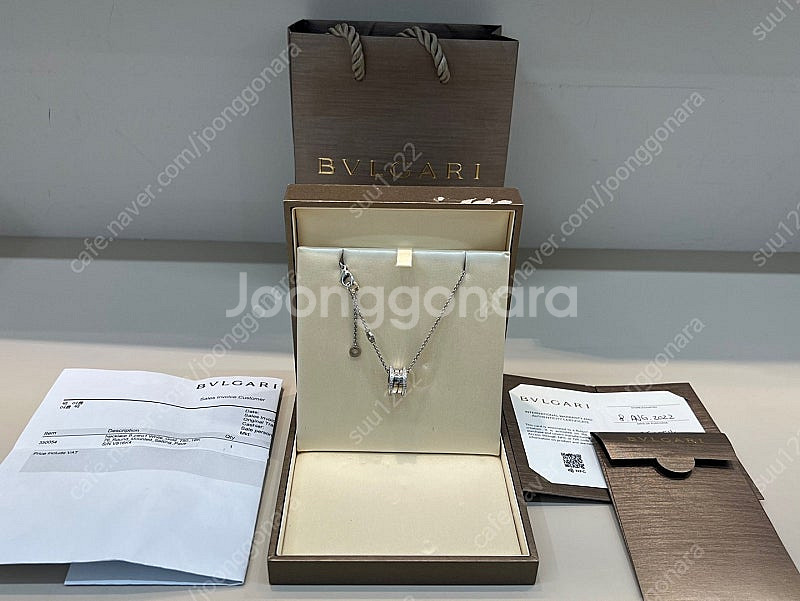 정품 불가리 비제로원 목걸이 화이트골드 파베다이아--0