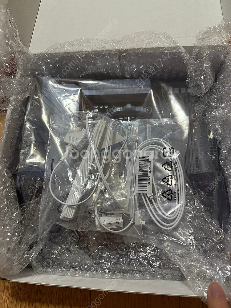Aorus elite white B850m 판매합니다--1