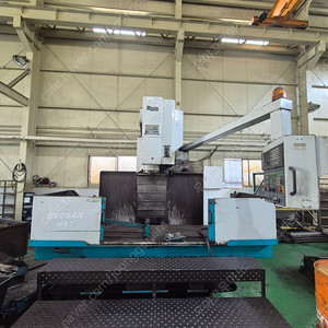 두산 MB7 CNC밀링 팝니다.