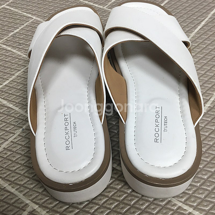 락포트 크로스 샌들 슬리퍼 230 / 랑방 마인 오브제 타임 럭키슈에뜨 산드로 마쥬 오르 시에 시스템--1