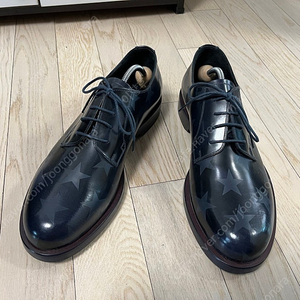 발렌티노 가라바니 스타 프린트 레이스업 더비슈즈 265사이즈 새제품