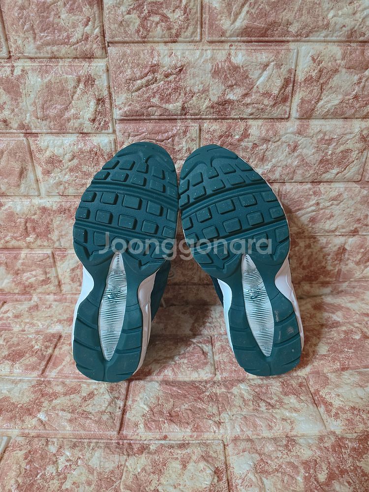 NIKE 나이키 여성 235mm 운동화 2종 각--7