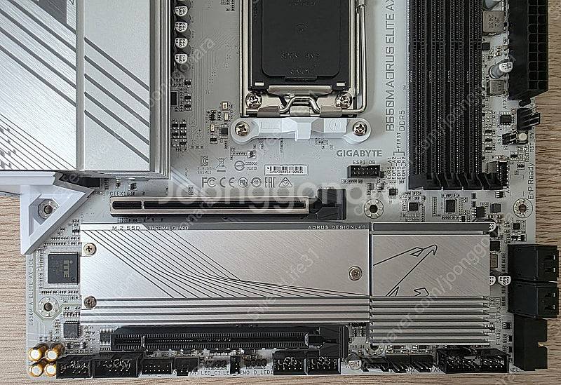 기가바이트 B650M AORUS ELITE AX ICE...--4
