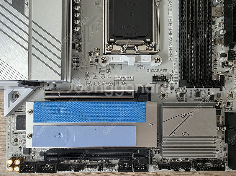 기가바이트 B650M AORUS ELITE AX ICE...--5