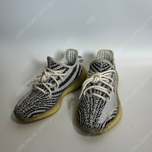 아디다스 이지부스트 지브라 225