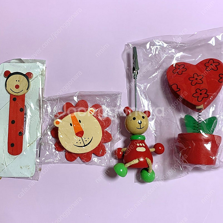 새상품) 사진홀더/명함홀더/메모꽂이/집게/책꽂이/거치대--0
