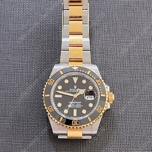 롤렉스 남성용 콤비 서브마리너 흑콤 팝니다 41mm 126613