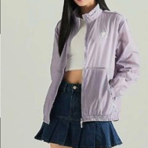 쿨거래시8만2천택포! 오늘발송! 미착용 택채새제품 뉴발란스 성인여성 바람막이 사이즈 95