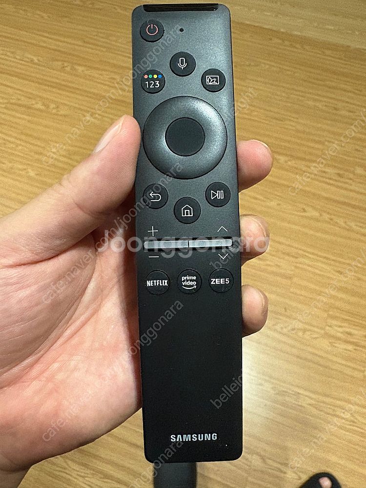삼성 65인치 tv 플래그쉽 모델 팔아요(정품 사운드바...--9