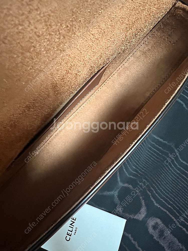 셀린느 베사체 트리오페 퀴르 크로스백--3