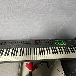Nektar IMPACT LX88 미디 컨트롤러