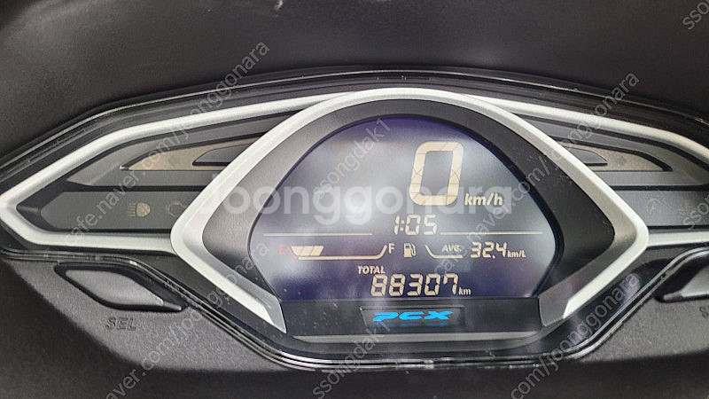 혼다 pcx150abs 2020년식 판매합니다.--8