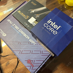 14900k+z790 carbon wifi +oloy 32g 6400 cl32 일괄