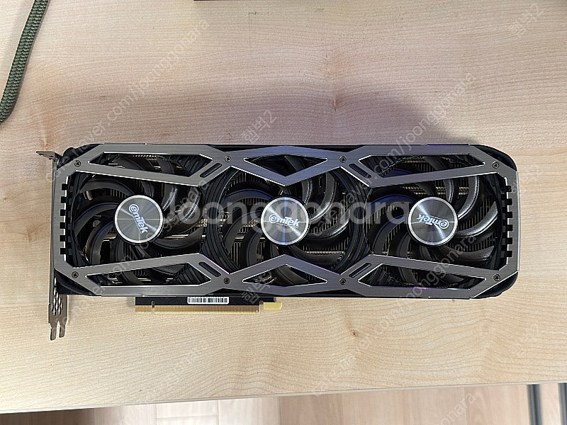 이엠텍 RTX 3090 24GB 판매합니다.--0