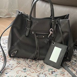 정품 발렌시아가 파피에르