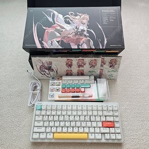NUPHY HALO75 키보드 풀박스 판매합니다