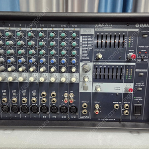 야마하 EMX212S 믹서