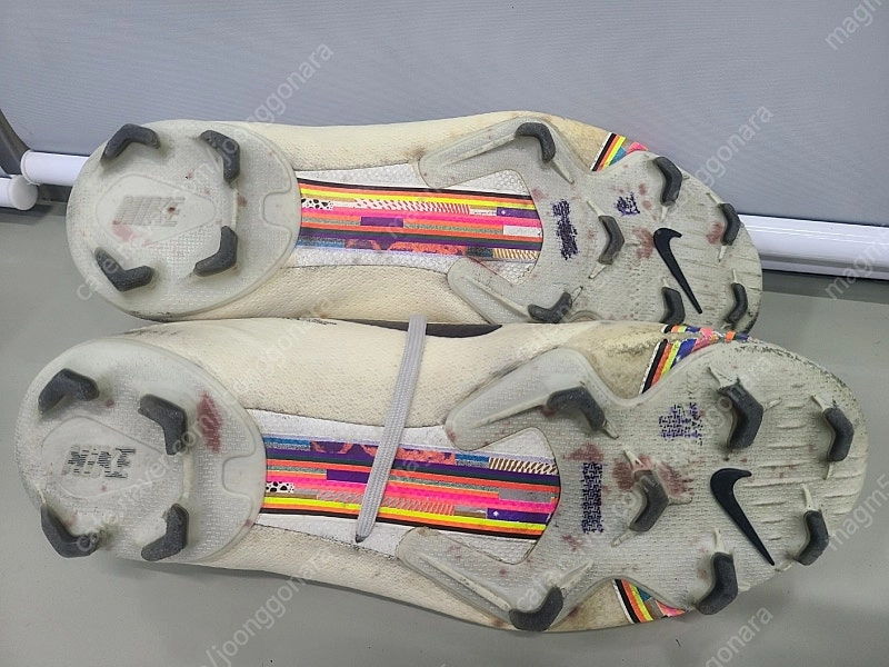 나이키 주니어 머큐리얼 슈퍼플라이6 엘리트 FG 240mm 축구화 팝니다 이미지