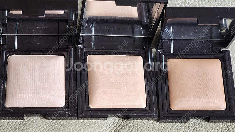 로라메르시에 캔들로우쉬머파우더팩트 1호2호4호새상품ㅡ거의새것--9