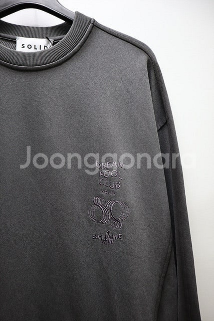 솔리드옴므 맨투맨 도톰~ 미사용 22F/W--1