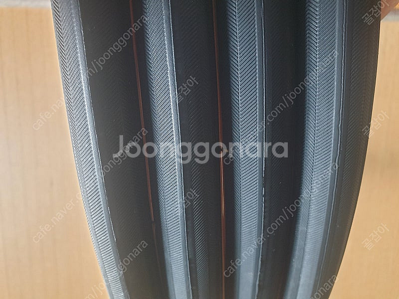 20인치 451사이즈(1-1/8)이노바(INNOVA) 타이어(와이어비드) 4개 일괄판매합니다--3