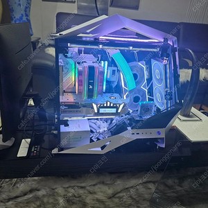 컴퓨터 인텔 i7완재품 본체데스크탑.