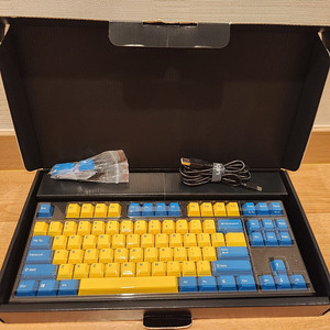 레오폴드 FC750R 영문 저소음적축 스웨디시 판매