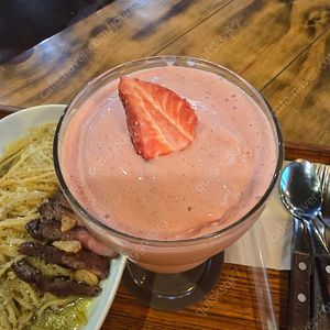 교촌치킨 간장한마리콜라 18000