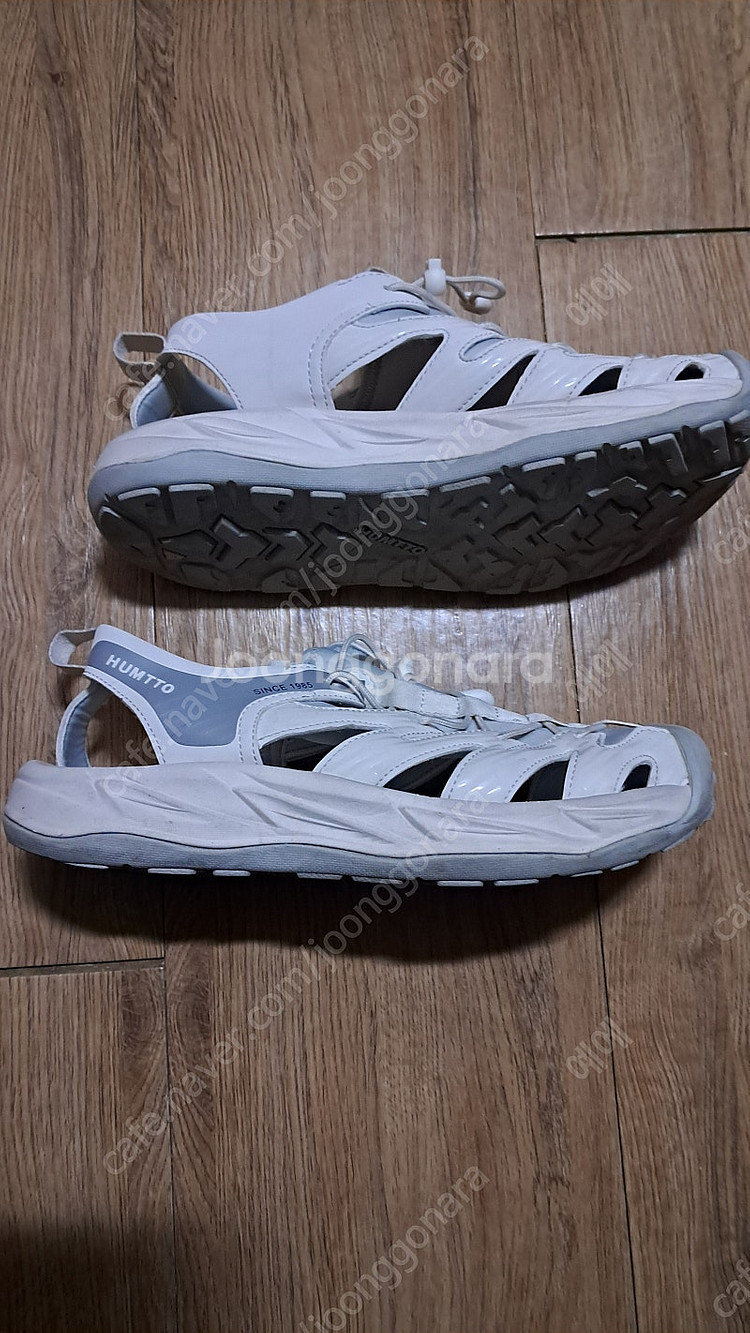 험토 하이킹 샌들 240 4만원--1