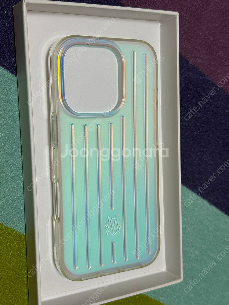 리모와 16Pro 홀로그램케이스--0